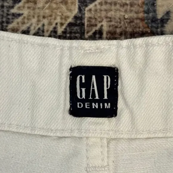 GAP Wearlight High Rise Wide-Leg Jeans with Button-Fly White Women’s Size 28 - Picture 4 of 10